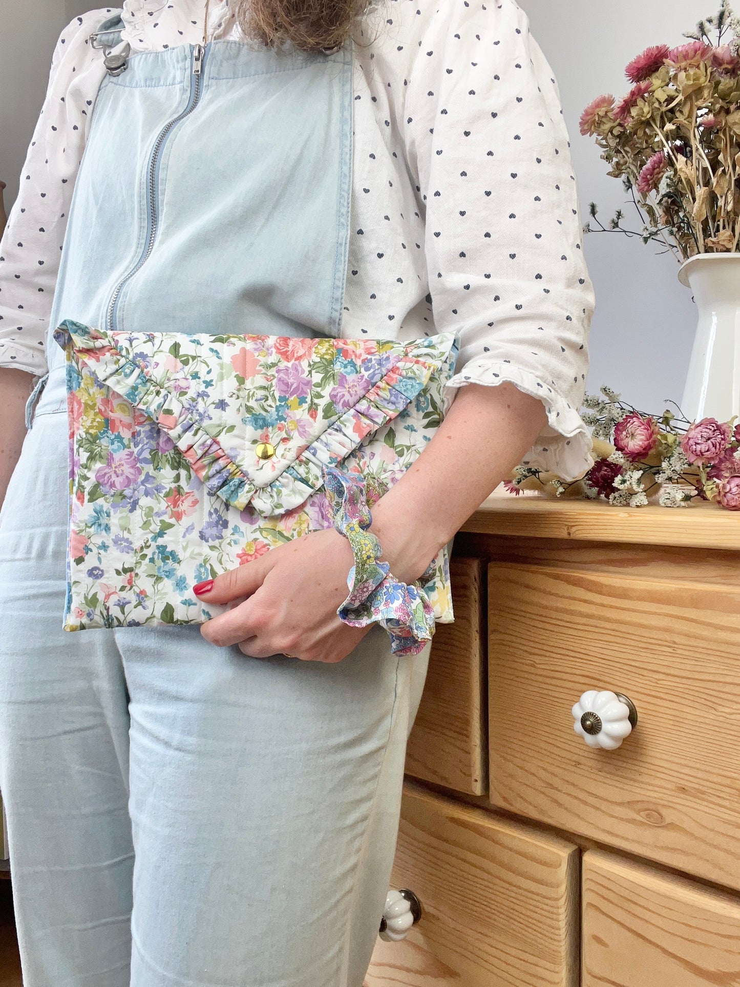 Liberty Bridgerton quilted clutch, size S