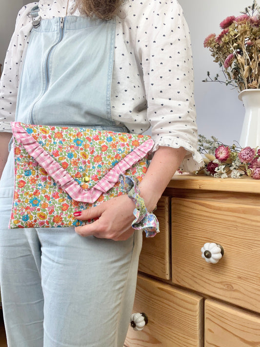 Pochette Charlotte matelassée Liberty Hortense