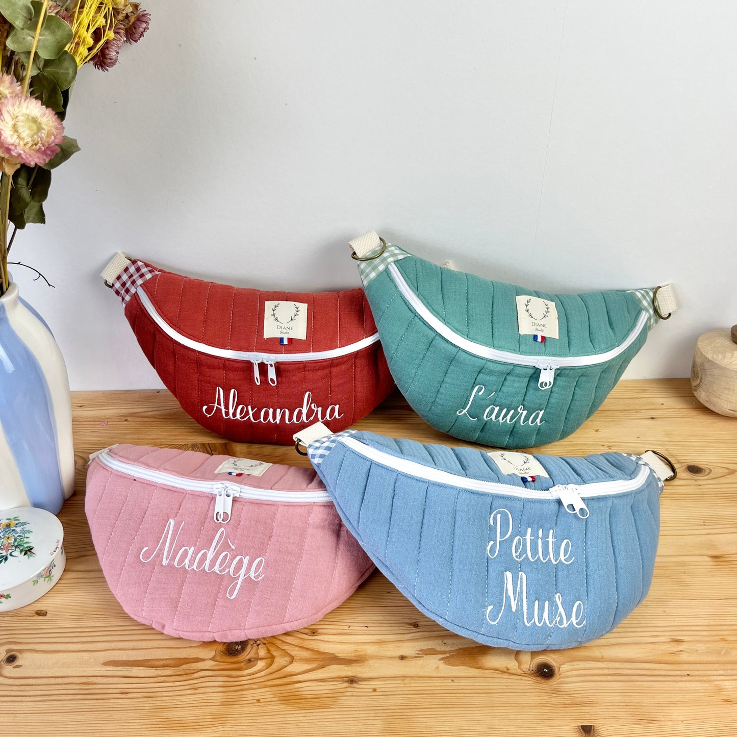 Roxane, the 100% customizable children's fanny pack