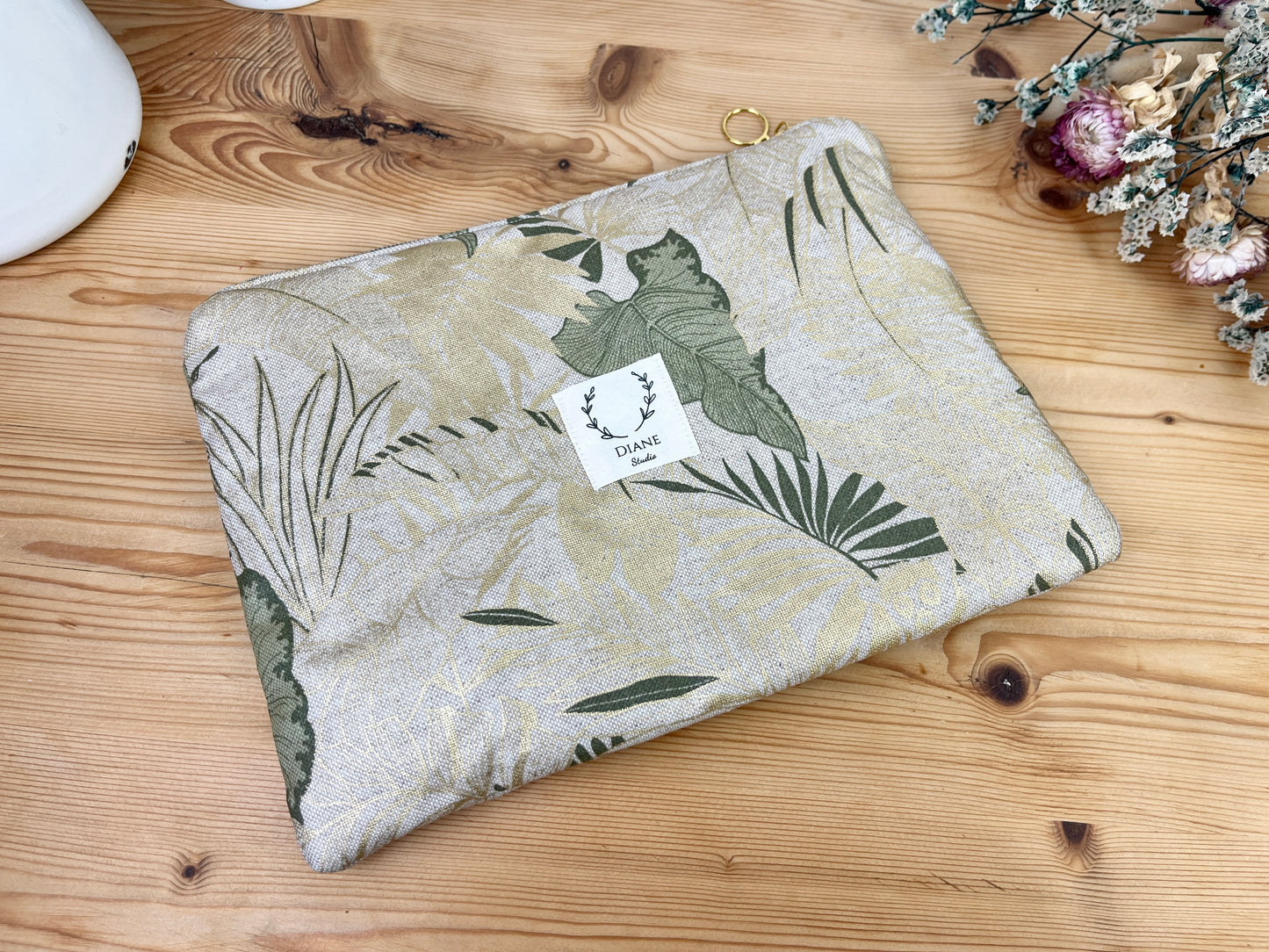 Babette the flat coated clutch with gold foliage