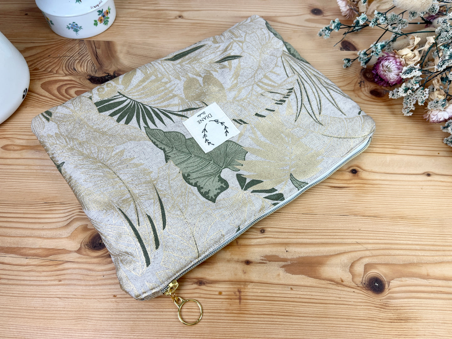 Babette the flat coated clutch with gold foliage