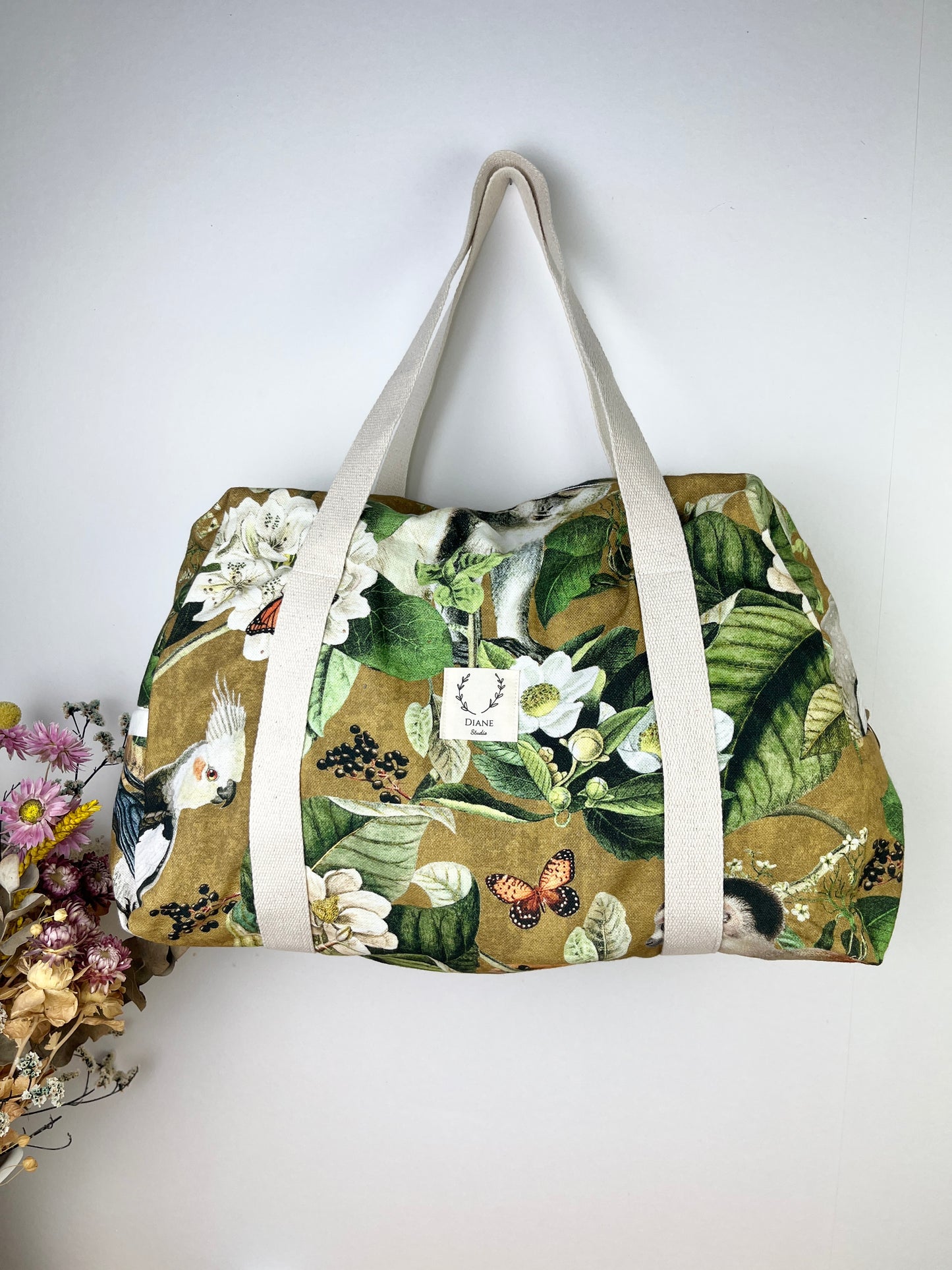 Hélène the soft jungle diaper bag