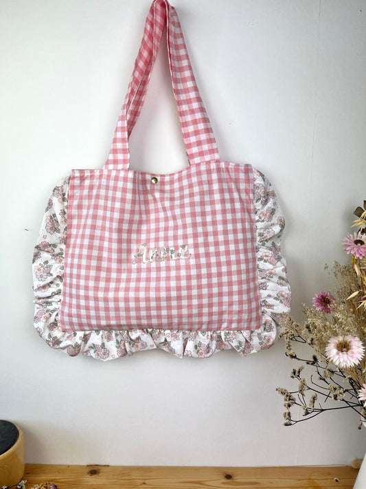 The small Margaret Annie tote bag in pink gingham
