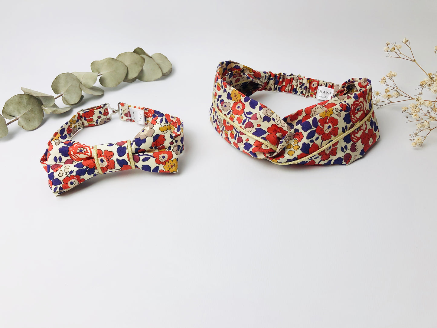 Set: gold bow tie and headband 