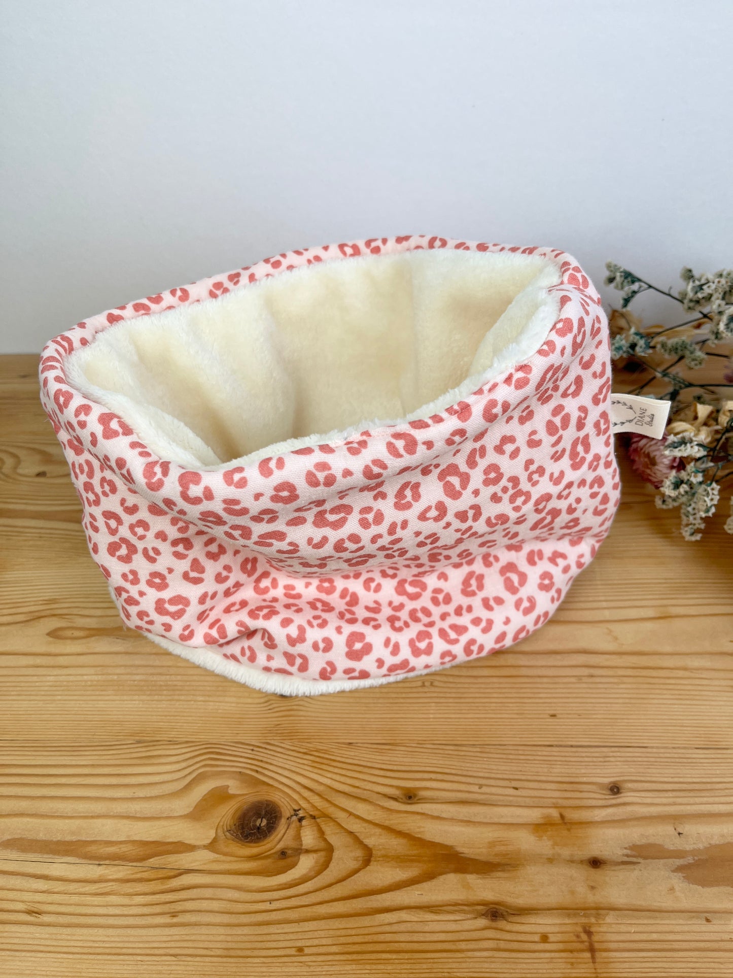 Pink leopard print gauze neck warmer
