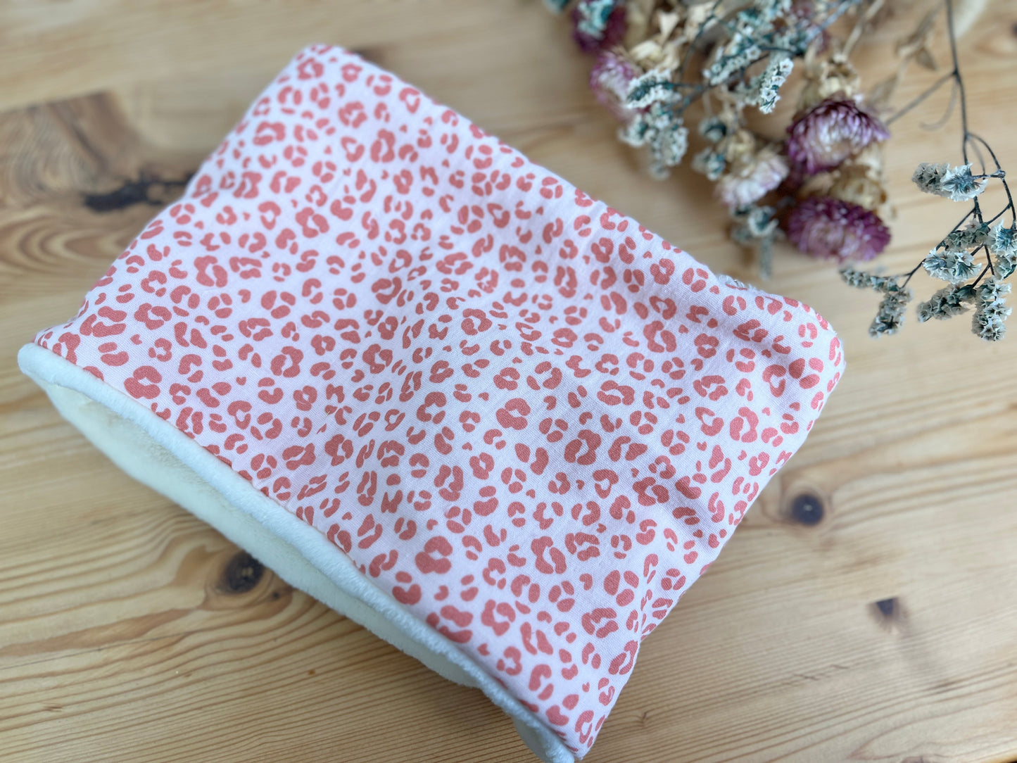 Pink leopard print gauze neck warmer