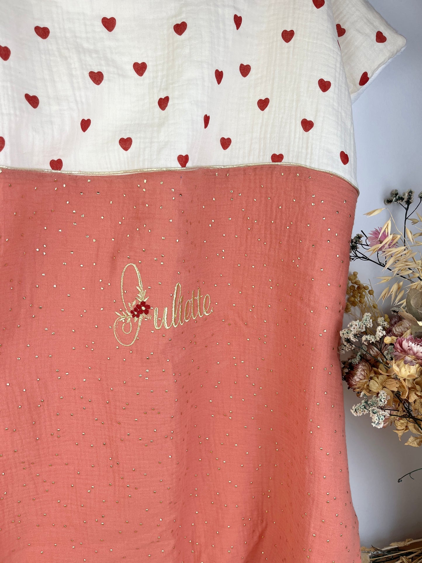 The cover with little hearts and marsala gauze