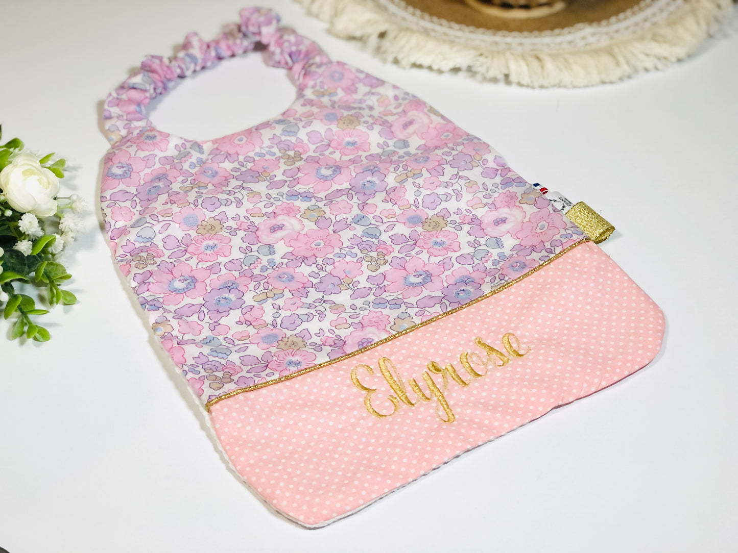 The 100% customizable elasticated towel