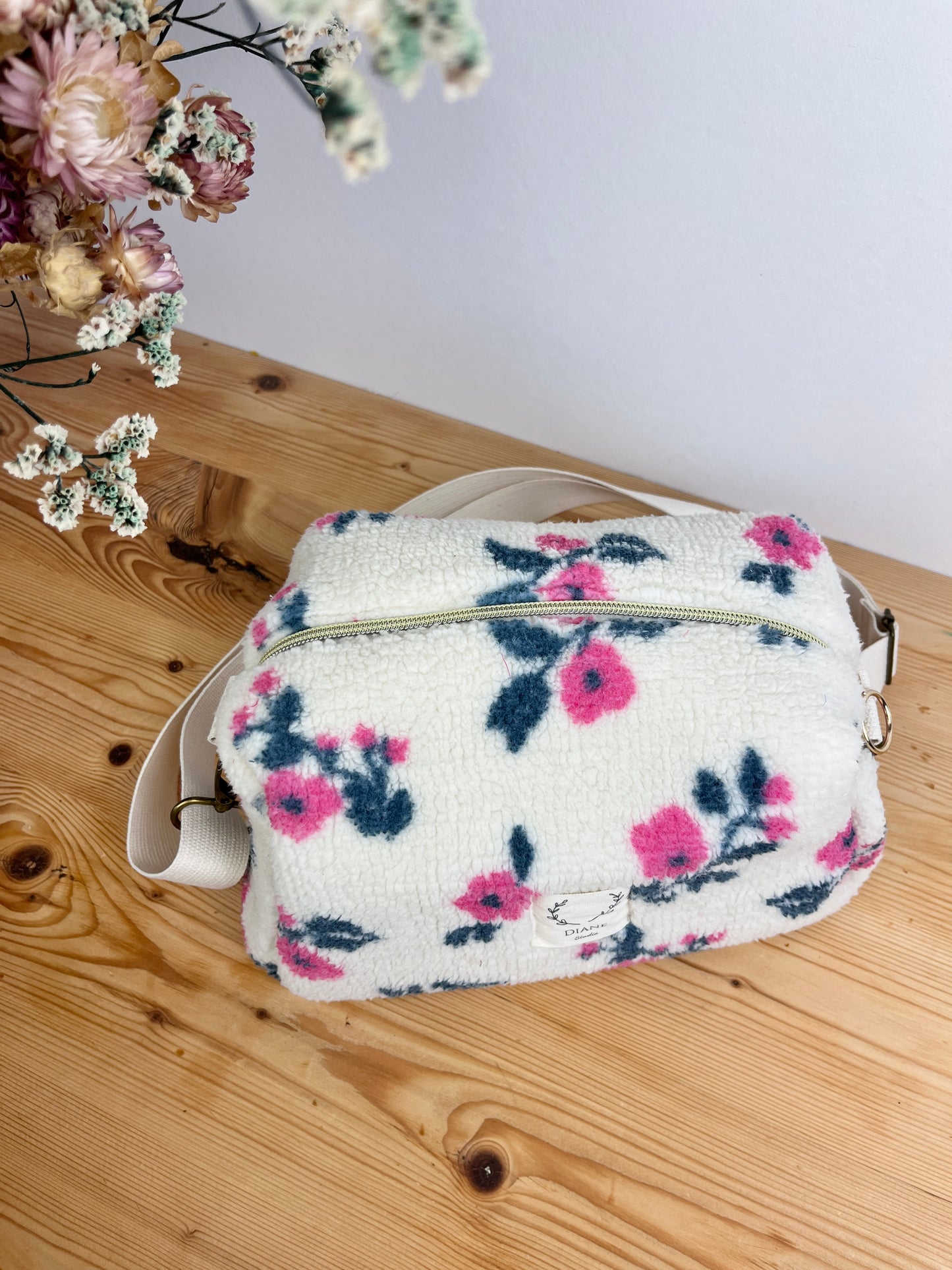 Colette fuchsia floral sherpa shoulder bag - in stock