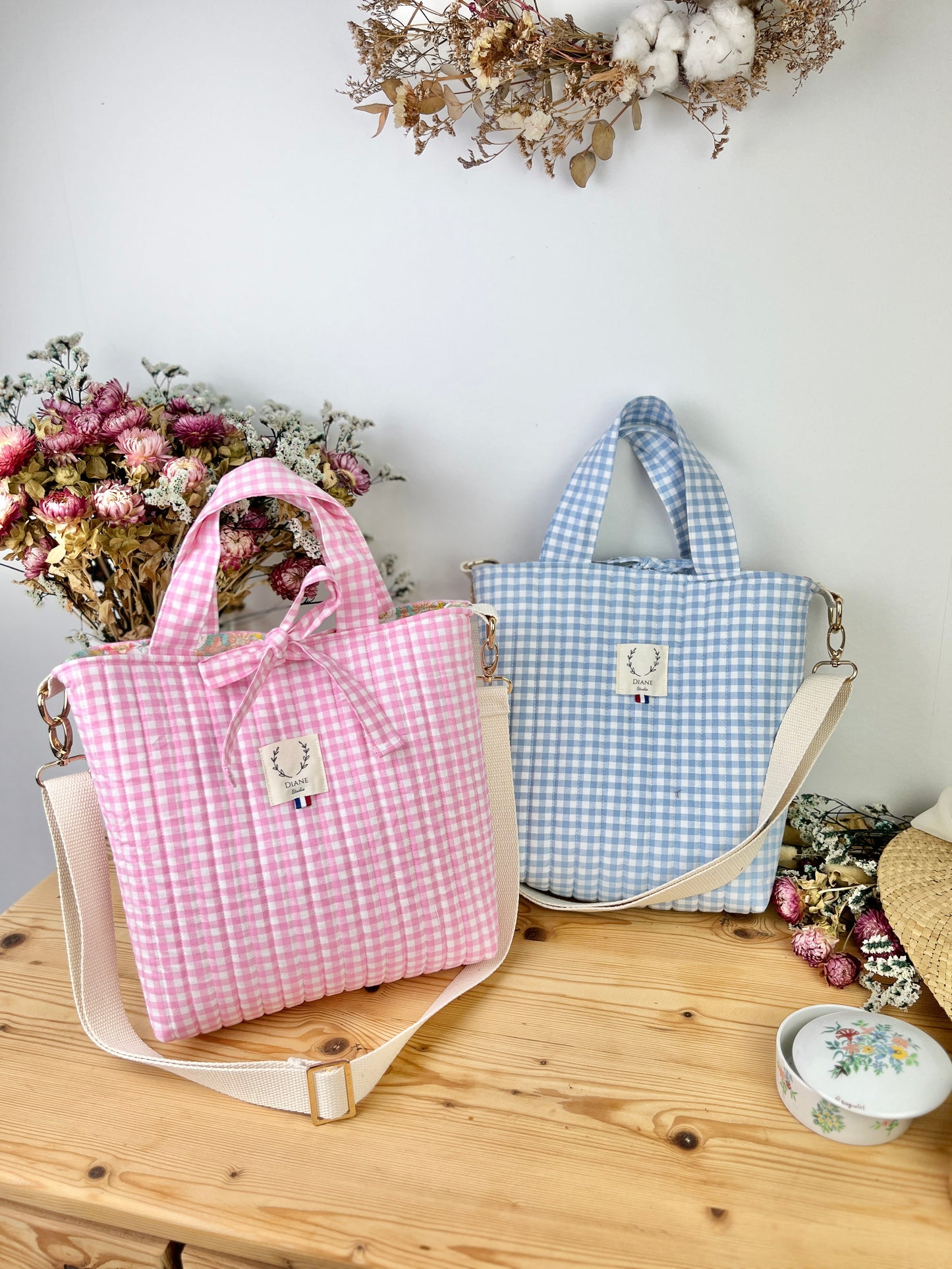 The Félicie bag is 100% customizable