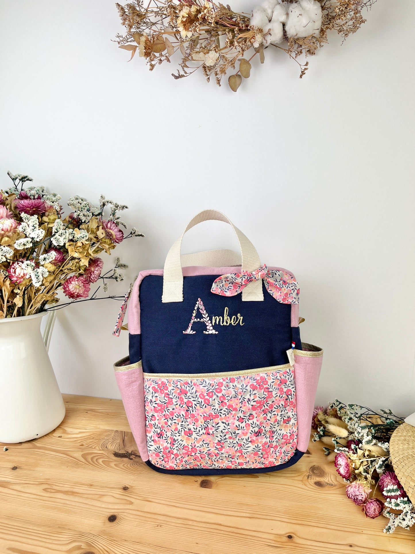 The Ombeline children's backpack is 100% customizable.