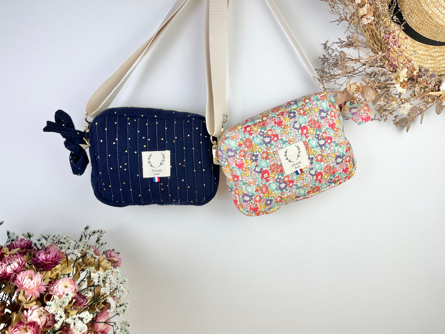 The Elisabeth shoulder bag is 100% customizable.