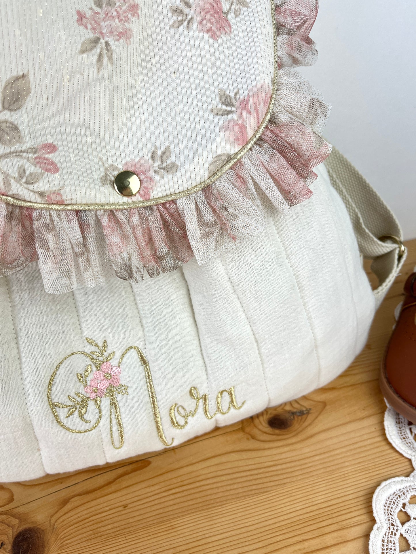 Le sac à dos Églantine jacquard roses pailleté gaze crème