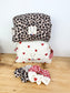Set: toiletry bag and scrunchie of your choice 