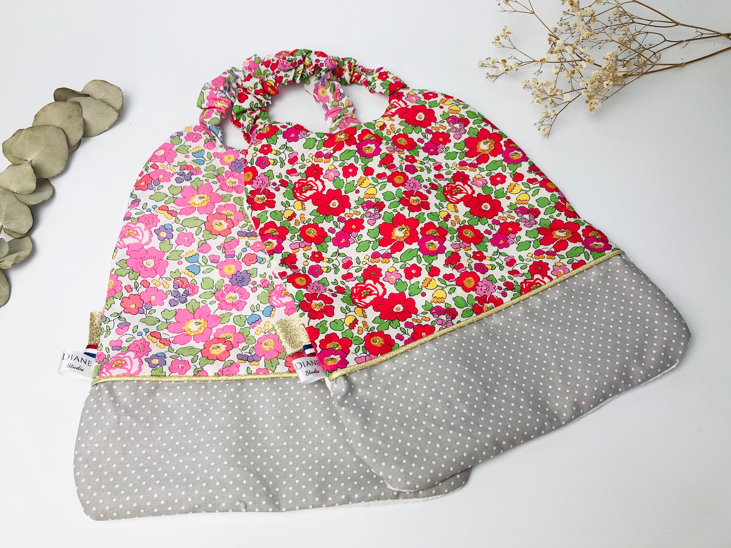 The 100% customizable elasticated towel
