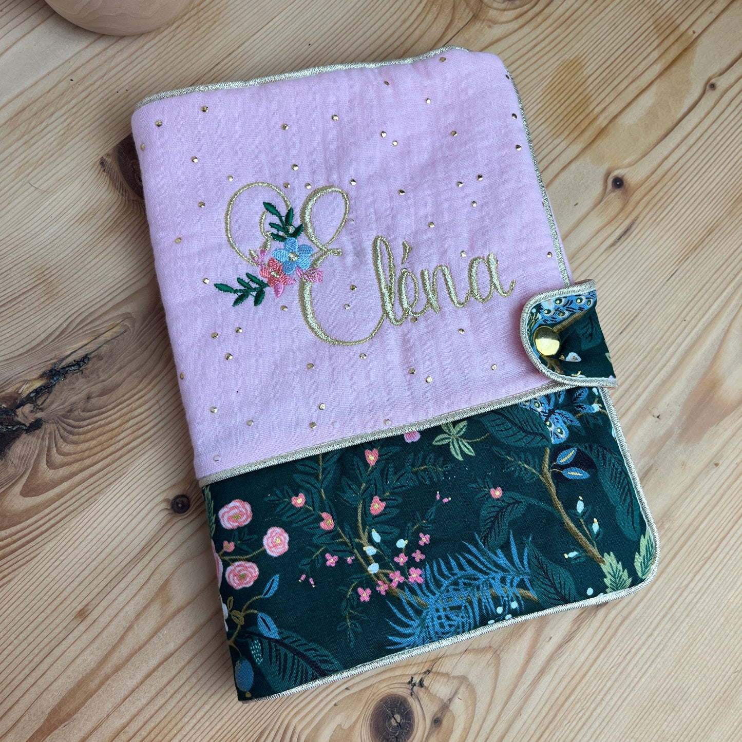 Mahé, the 100% customizable notebook cover
