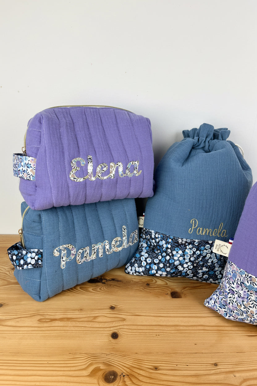Set: toiletry bag and embroidered pouch 