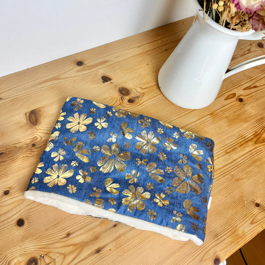 Le tour de cou enfant denim et fleurs dorées