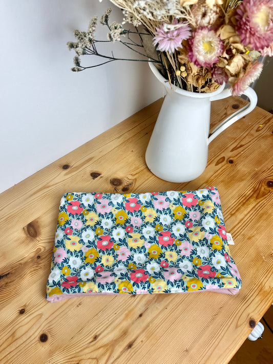 Le tour de cou enfant multicolore pailleté rose