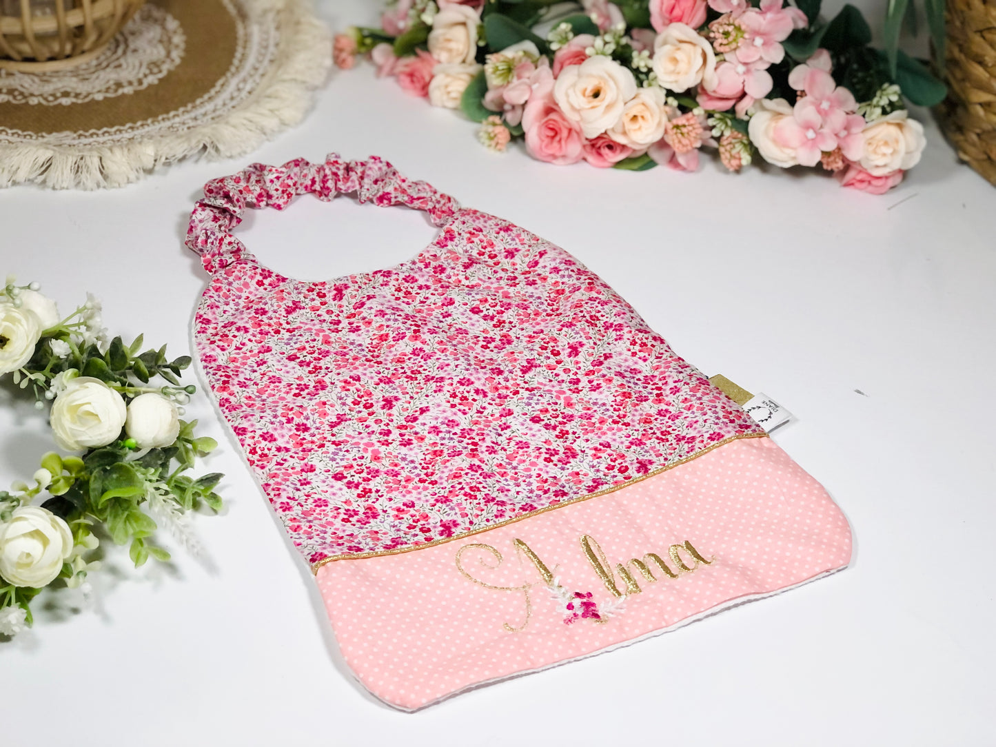 The 100% customizable elasticated towel
