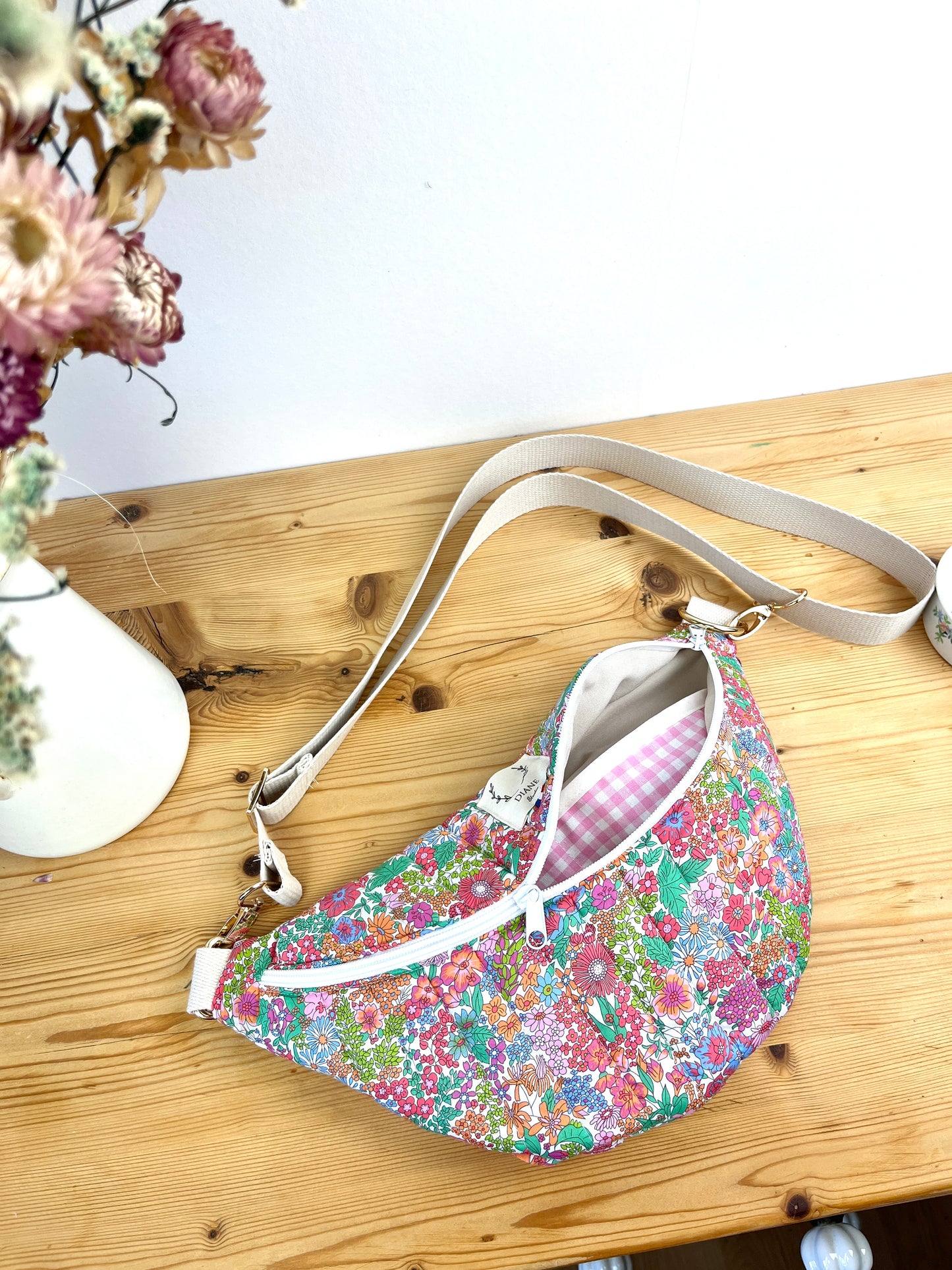 Roxane, the 100% customizable children's fanny pack
