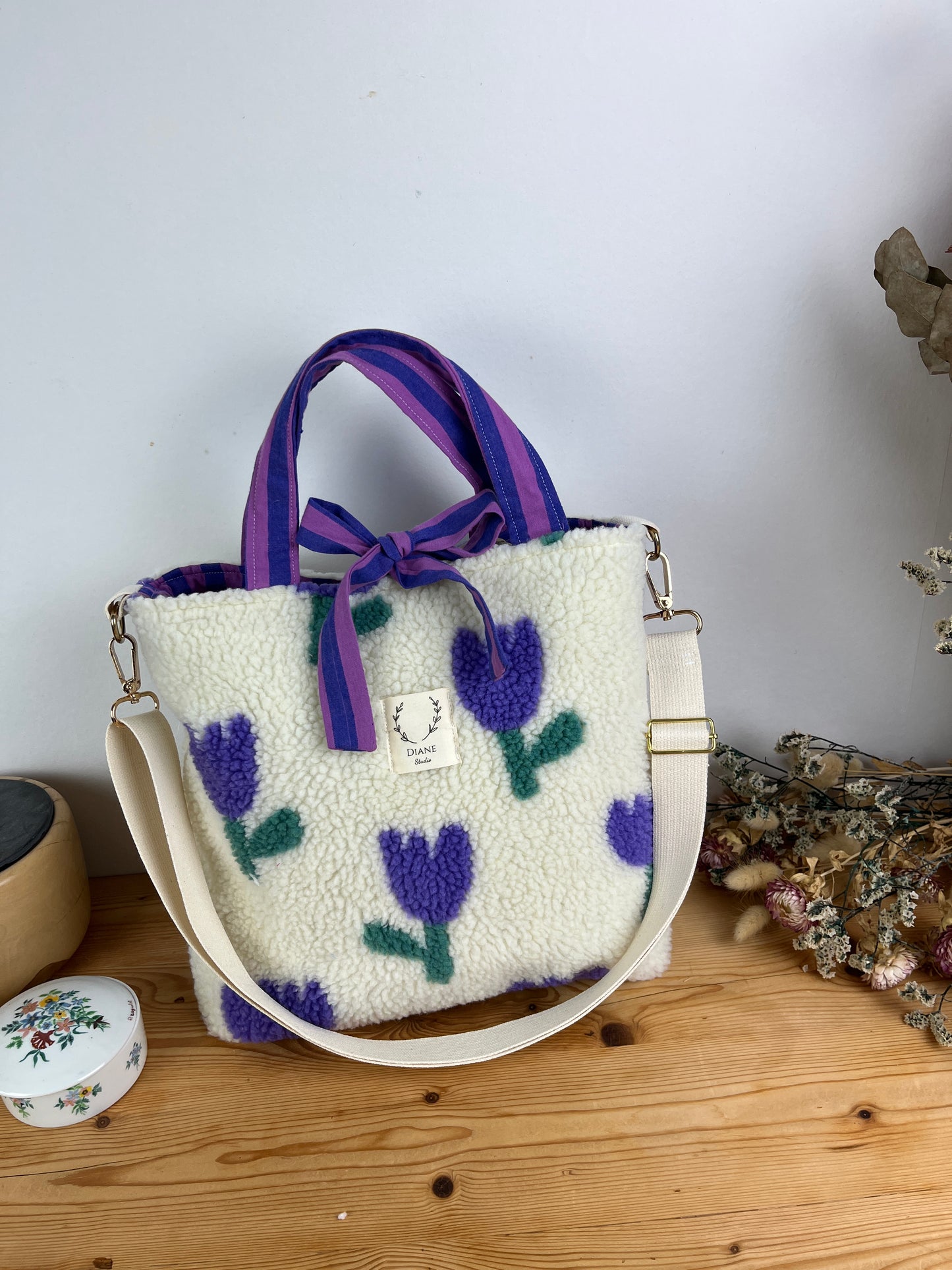 The Félicie bag is 100% customizable