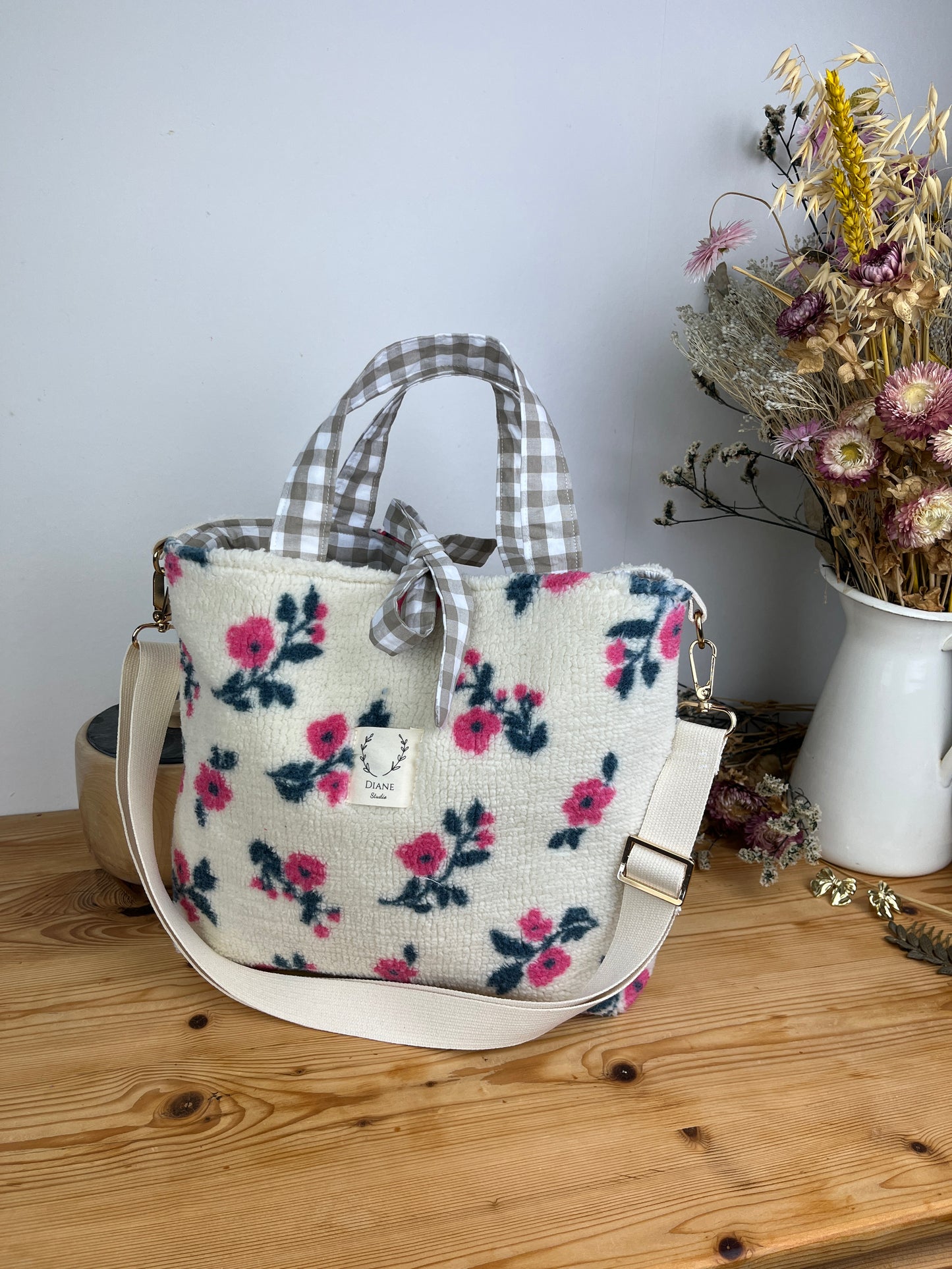Félicie floral sherpa bag