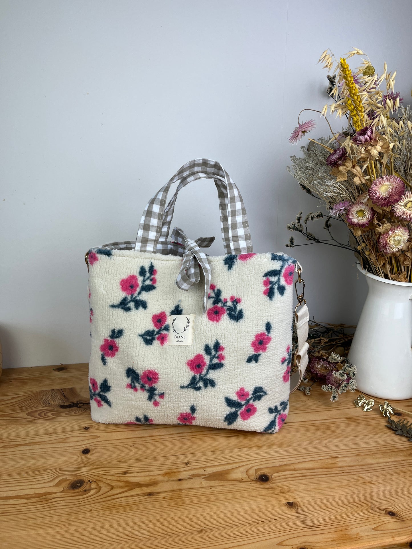 Félicie floral sherpa bag