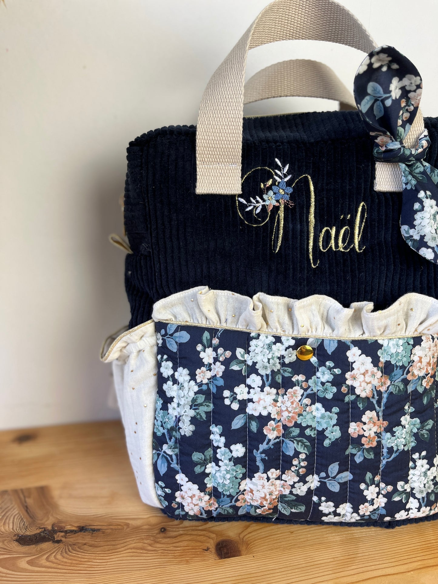 Set: Ombeline blanket and bag with floral initial 