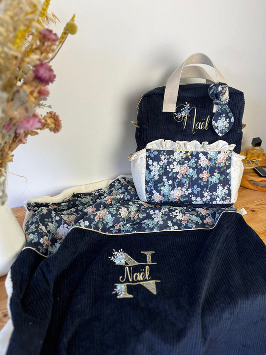Ensemble : couverture et sac Ombeline initiale florale