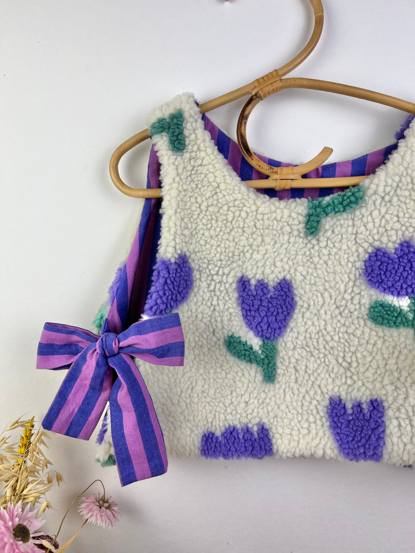 The Josephine children's sweater is 100% customizable.