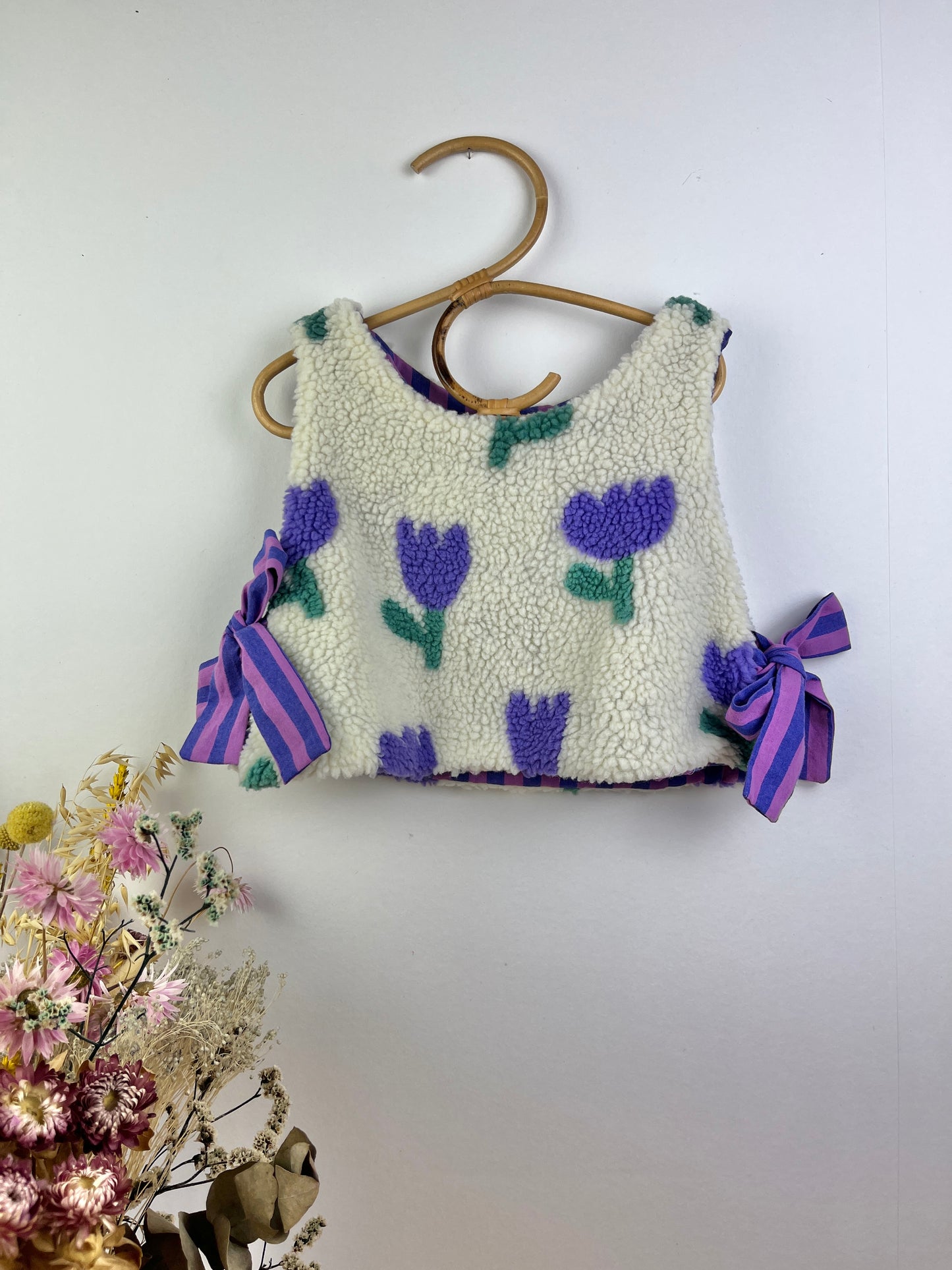 The Josephine children's sweater is 100% customizable.