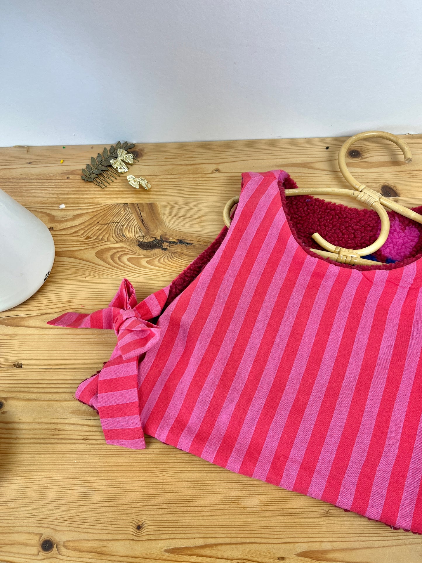 The Josephine children's sweater is 100% customizable.