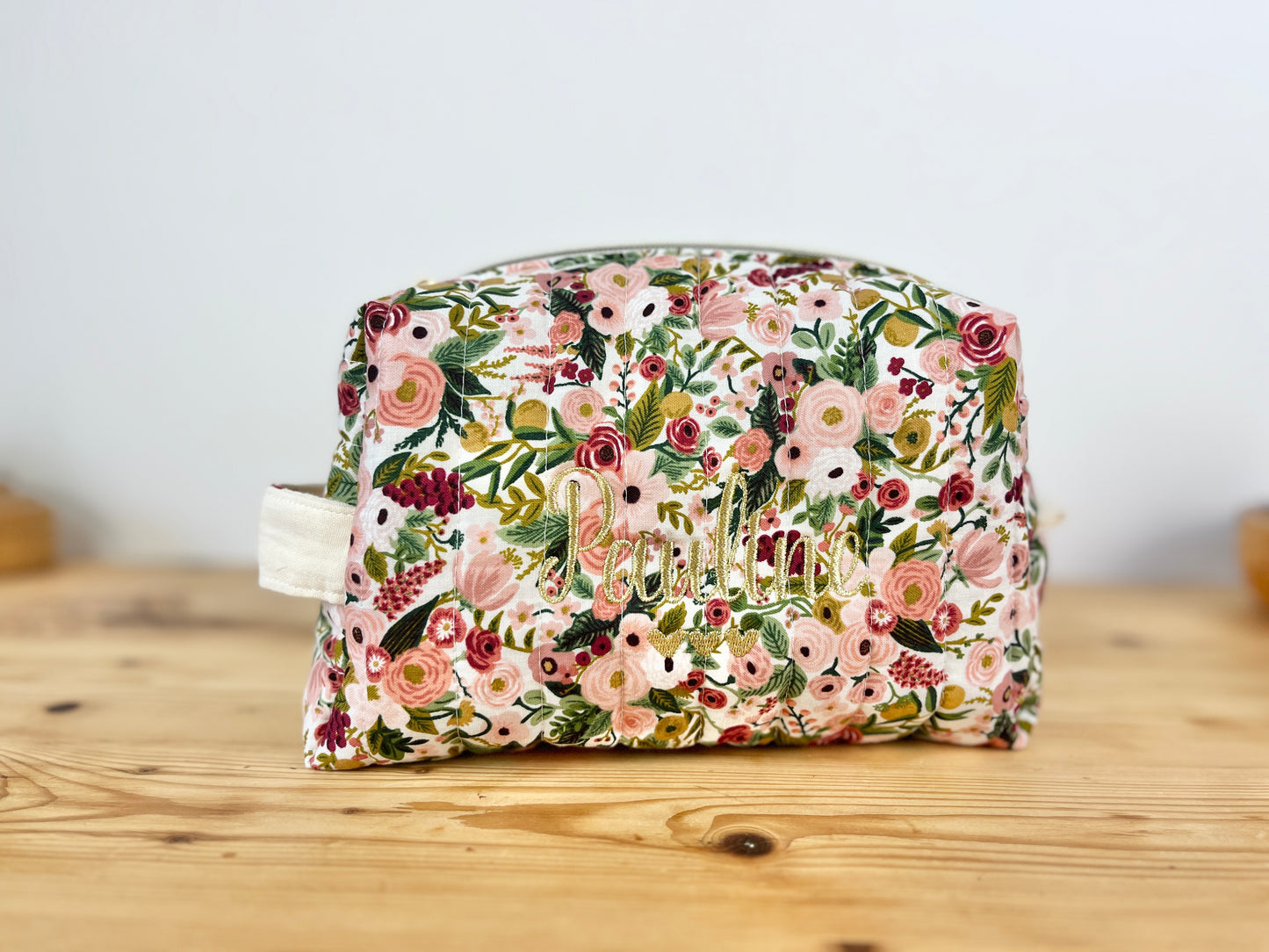 Colette, the 100% customizable baby and child toiletry bag