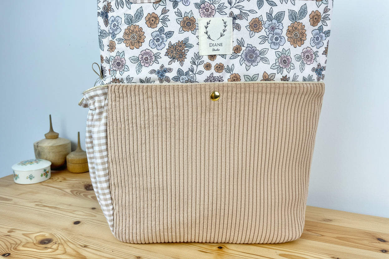 The customizable Angélique embroidered backpack