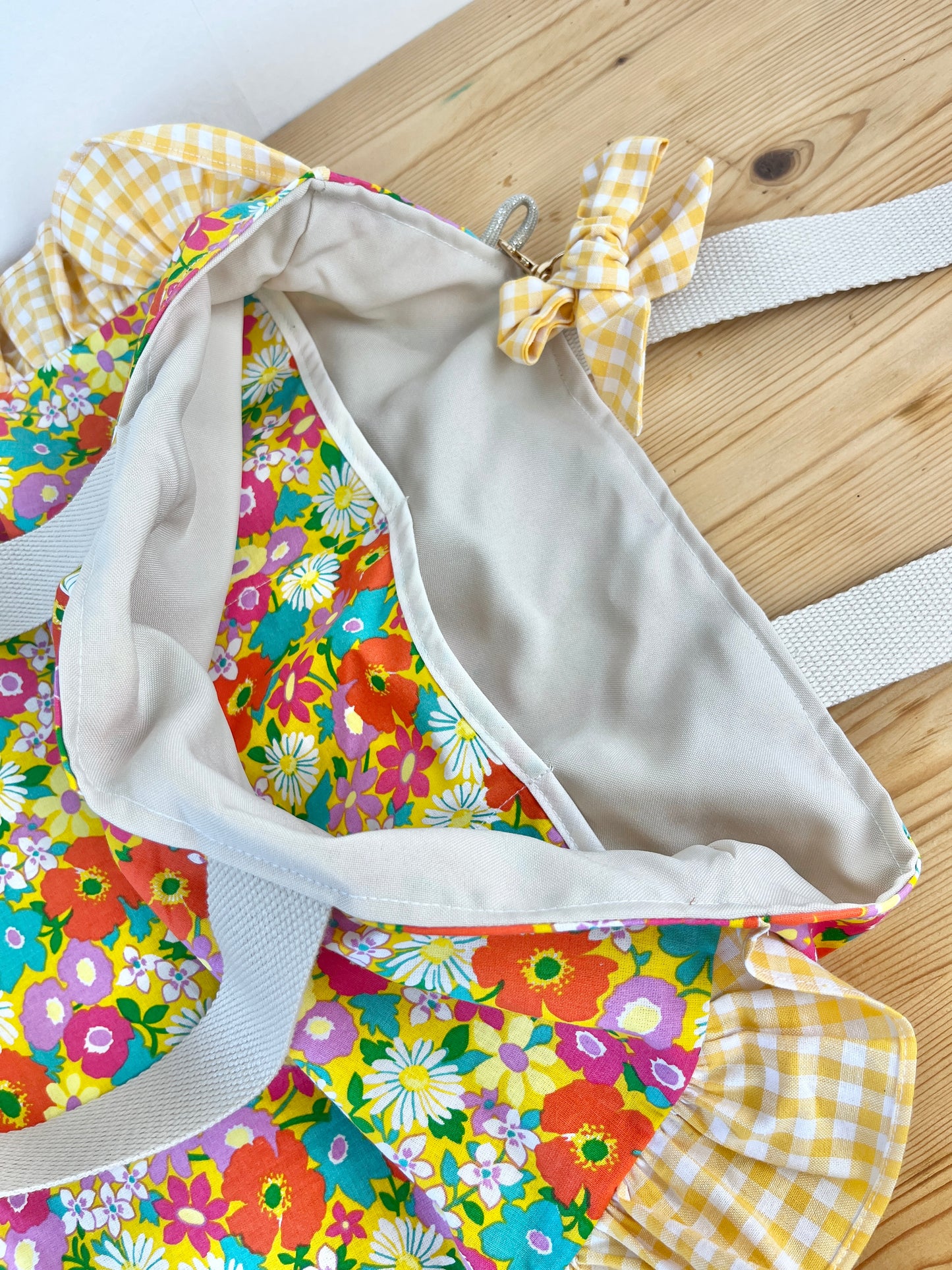Le petit tote bag à volants 100% personnalisable