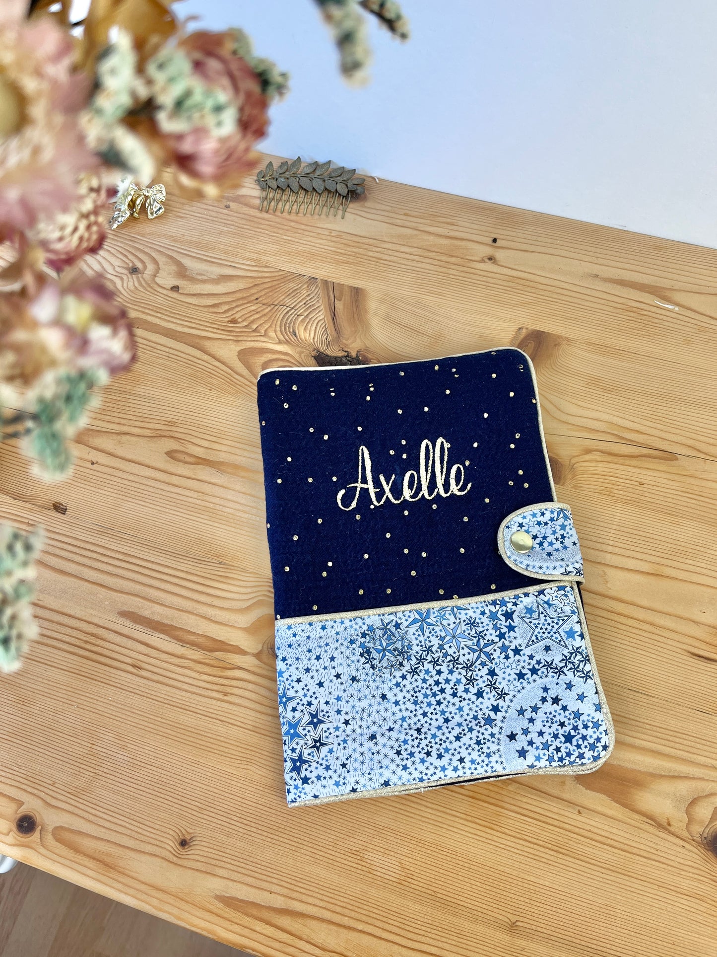 Mahé, the 100% customizable notebook cover