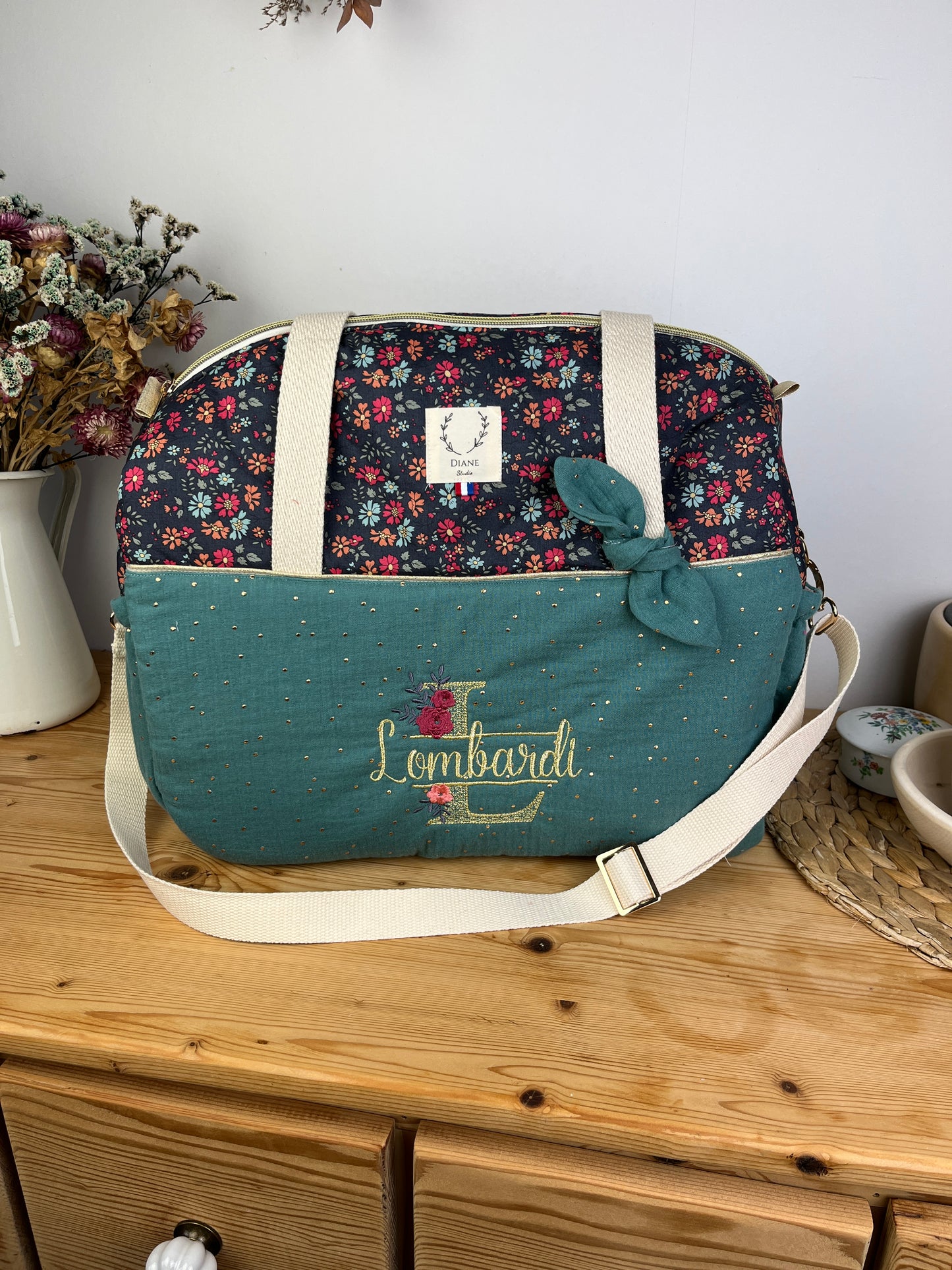 Set includes: diaper bag, toiletry bag, and beauty bag 