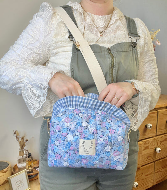 Colette, the 100% customizable shoulder bag