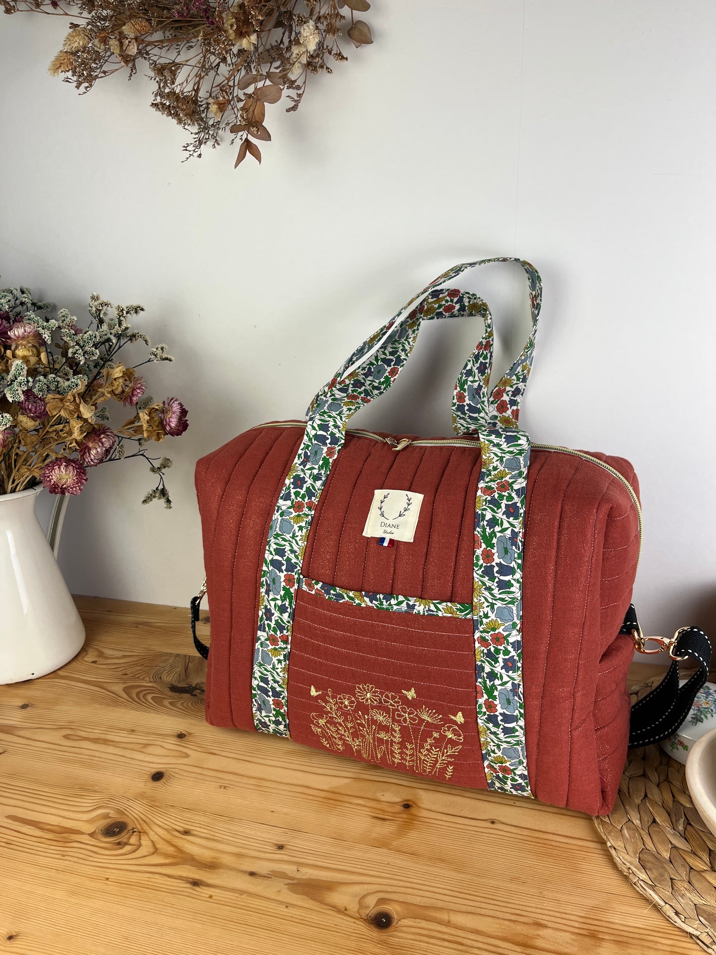 Le sac tomette brodé et liberty of London
