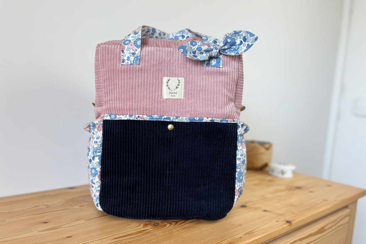 The customizable Angélique embroidered backpack