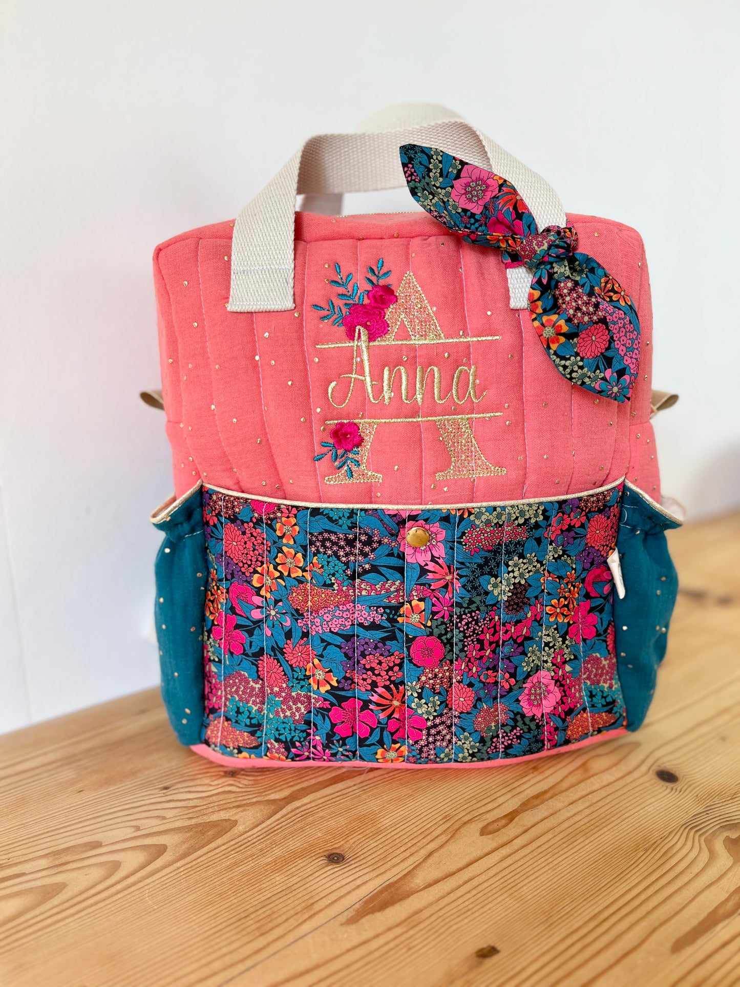 The Ombeline children's backpack is 100% customizable.