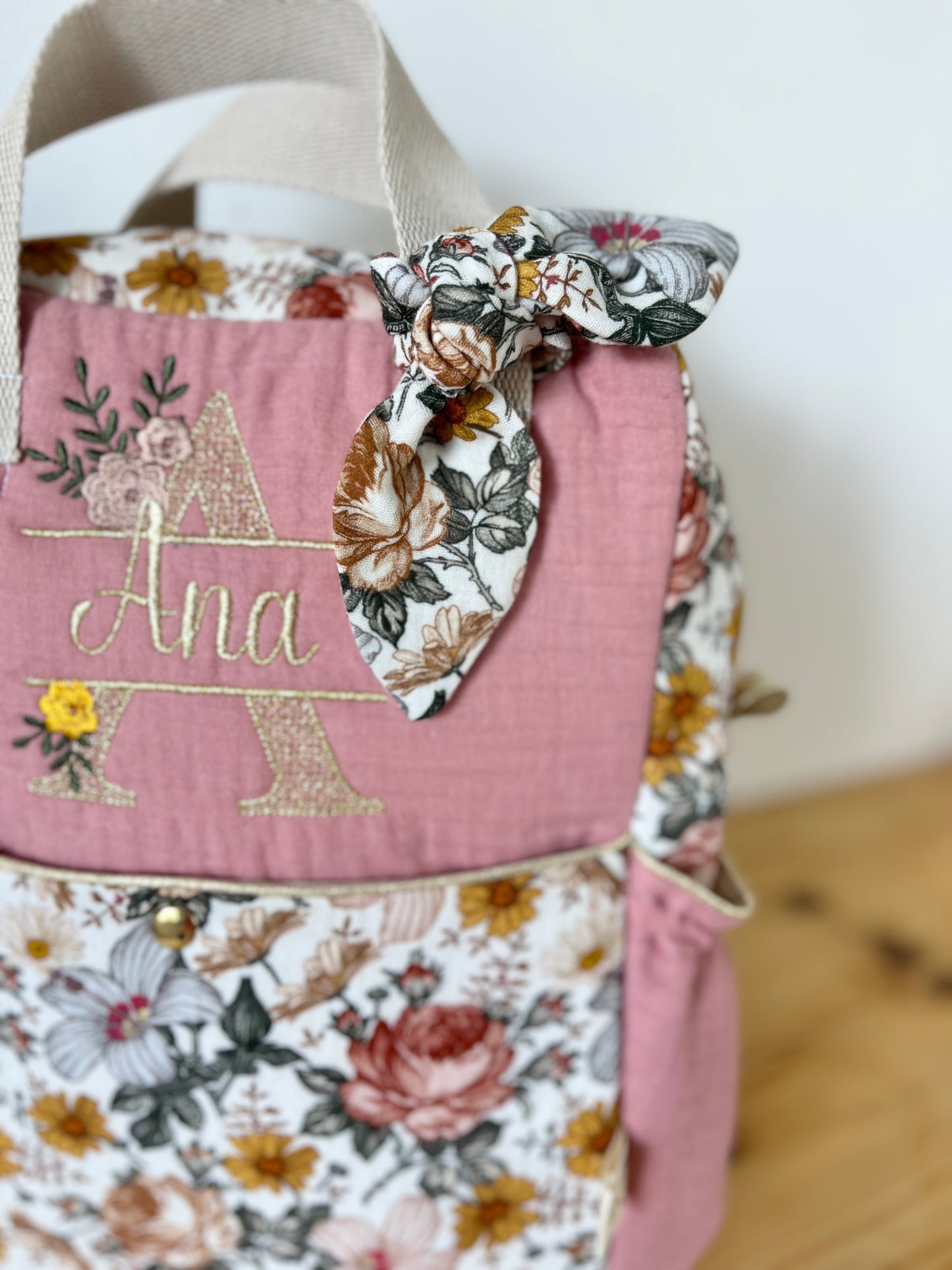 The Ombeline children's backpack in double gauze tea rose and vintage