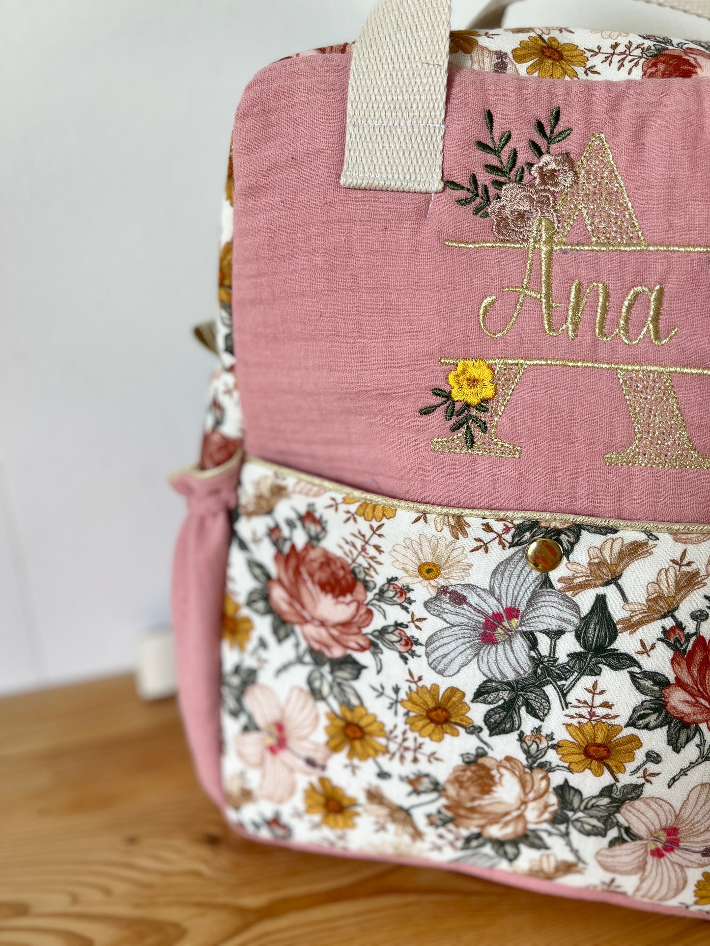 The Ombeline children's backpack in double gauze tea rose and vintage