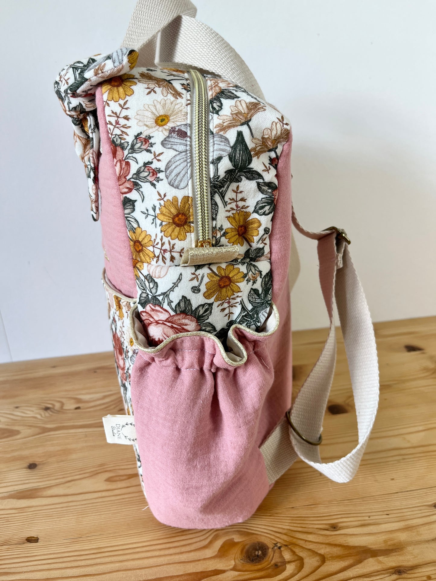 The Ombeline children's backpack in double gauze tea rose and vintage