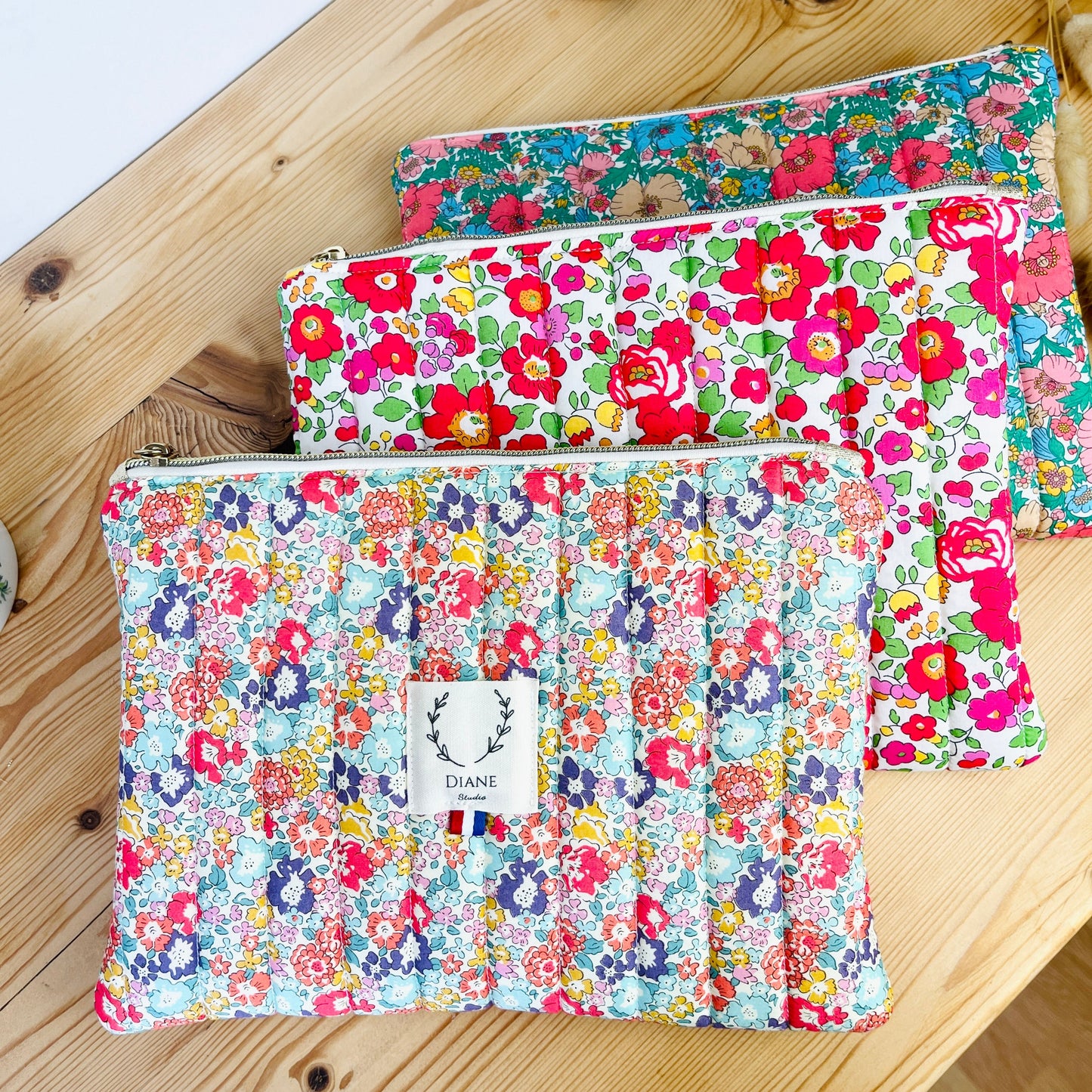 Babette, the 100% customizable flat pouch