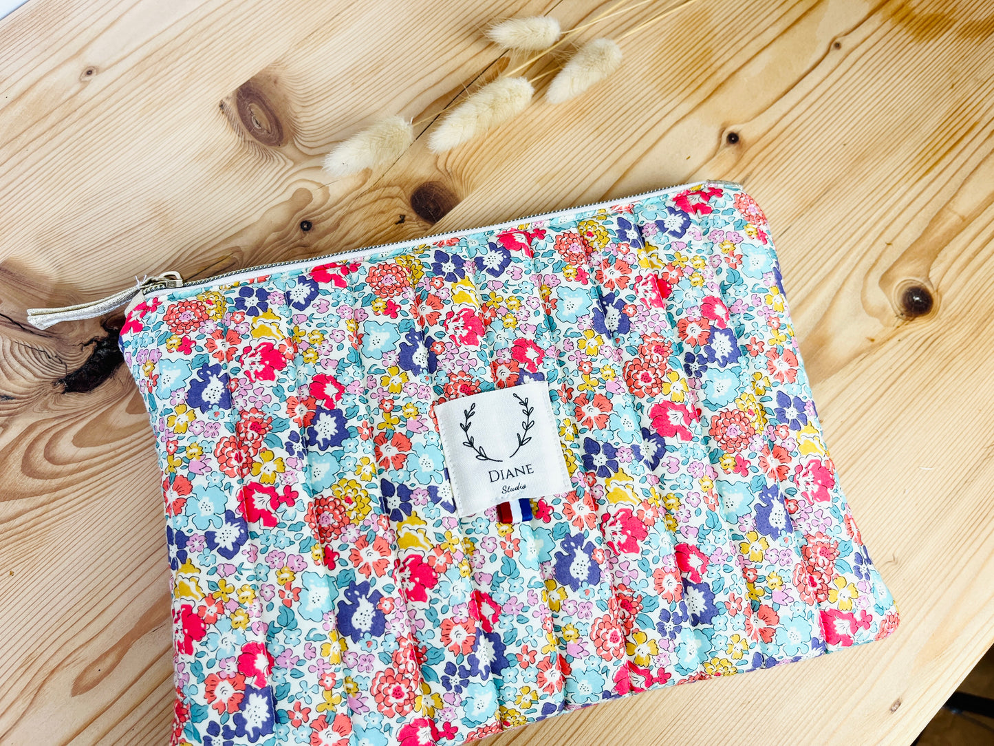 Babette, the 100% customizable flat pouch
