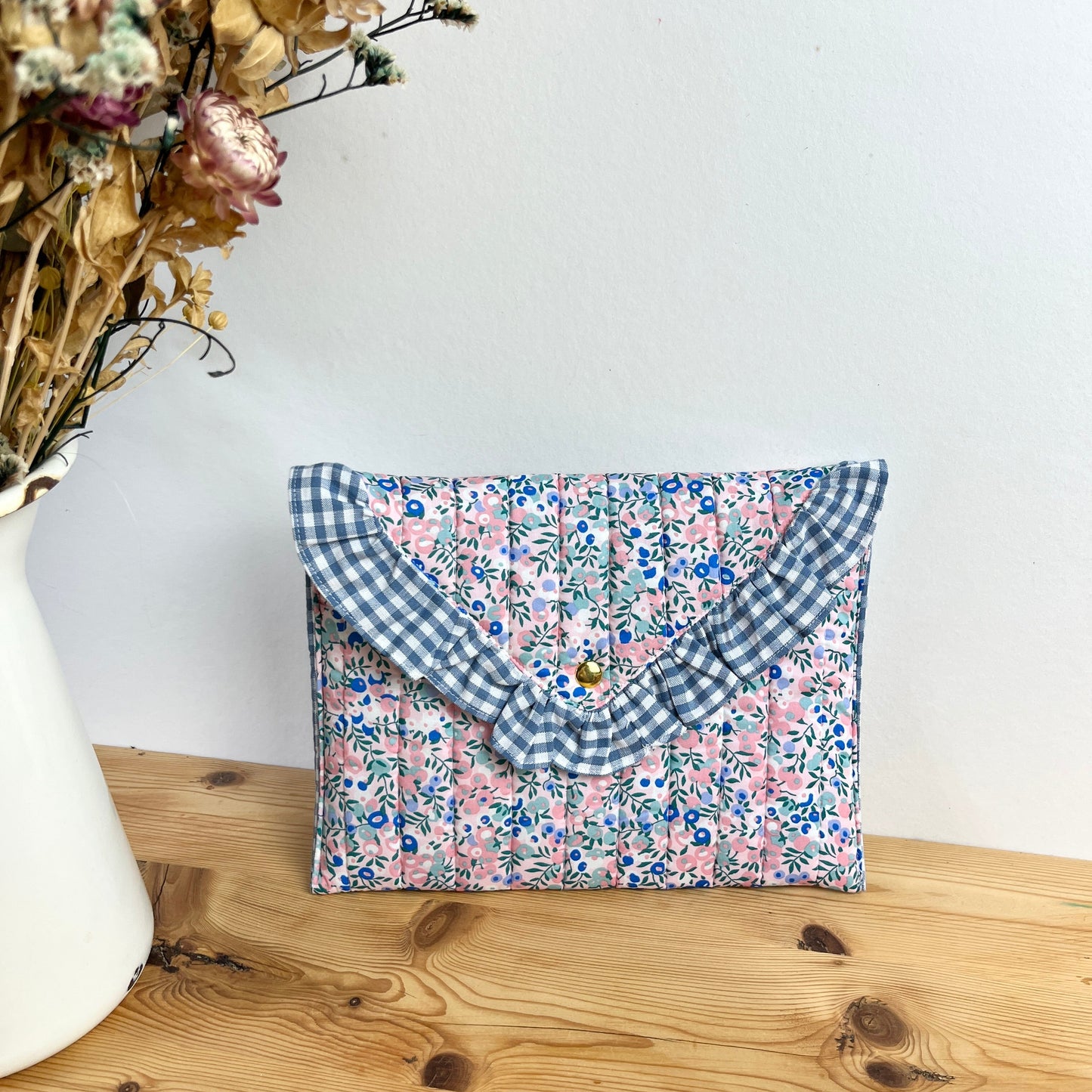 Exclusive Charlotte Liberty Wiltshire clutch!