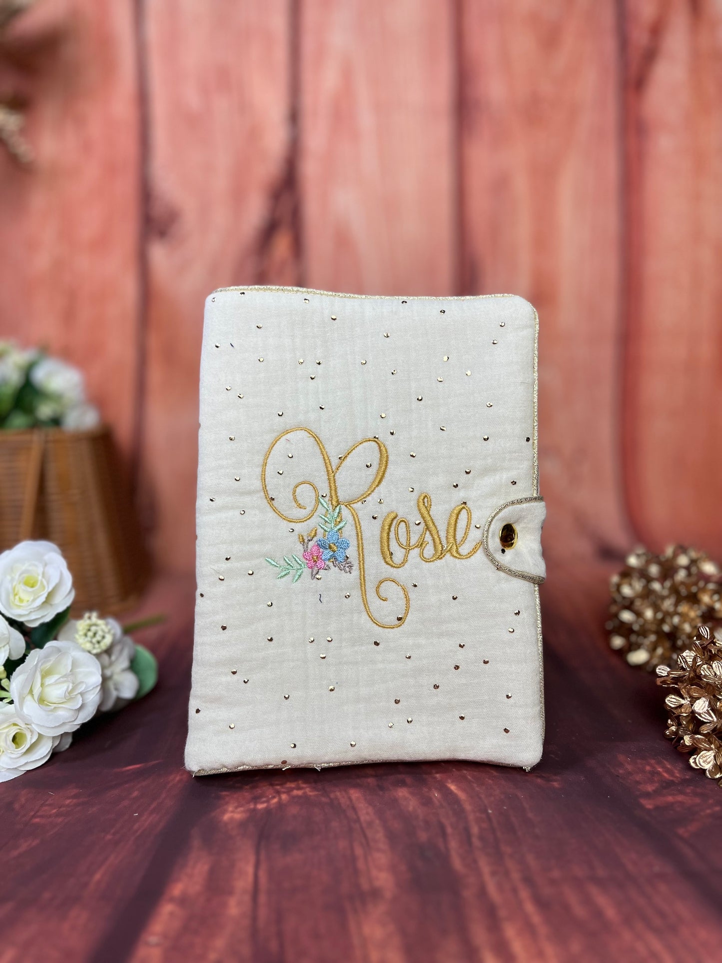 Mahé the floral initial notebook cover