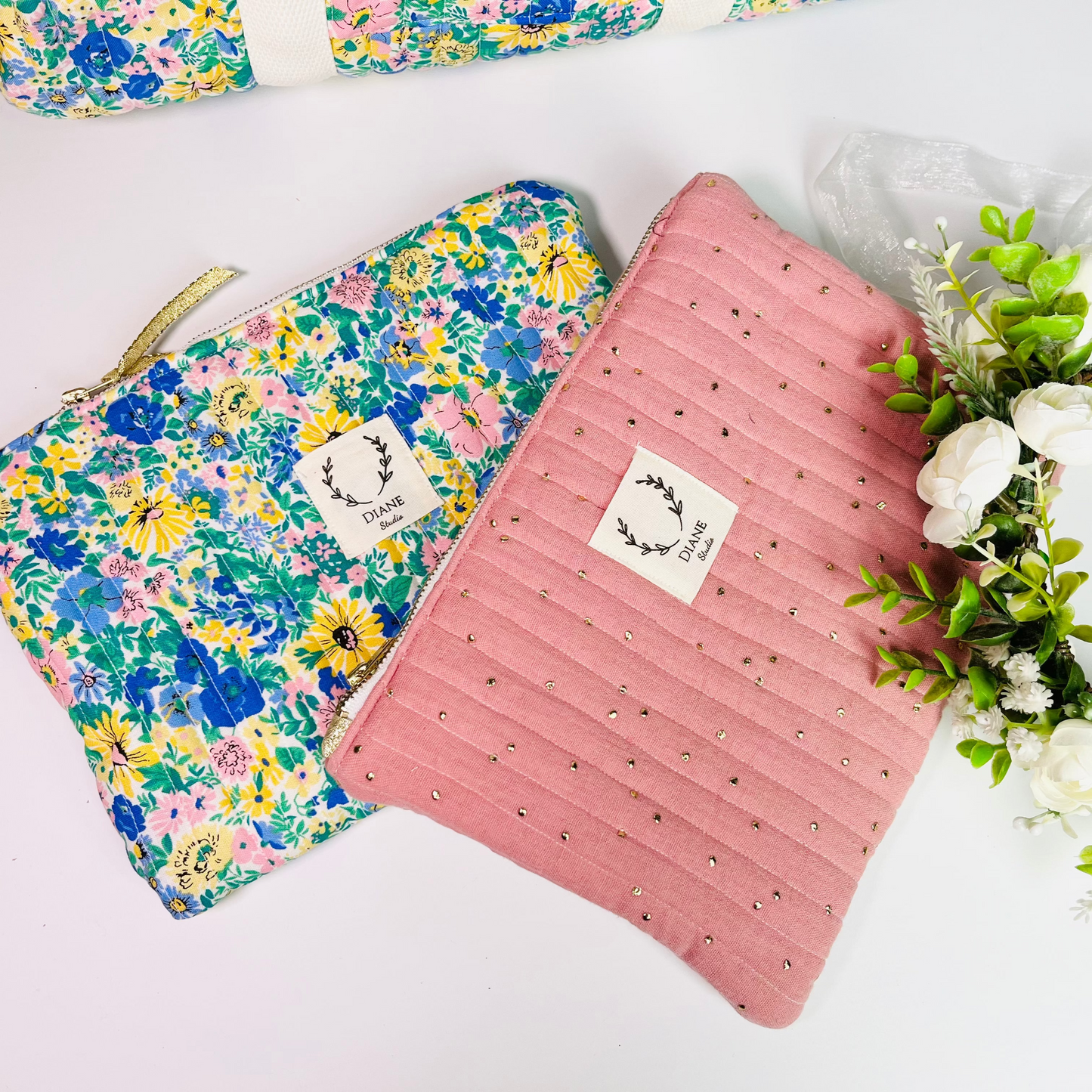Babette, the 100% customizable flat pouch